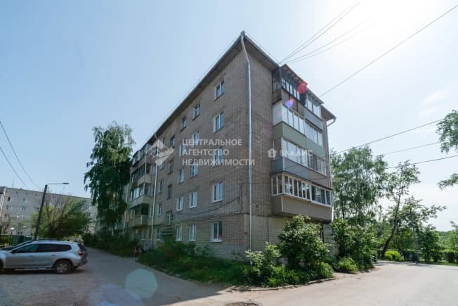 Купить однокомнатную квартиру с ремонтом на вторичке на улице Гоголя в Рязани. Вариант № 2247106, 0, площадь - квм, цена 1900000 рублей