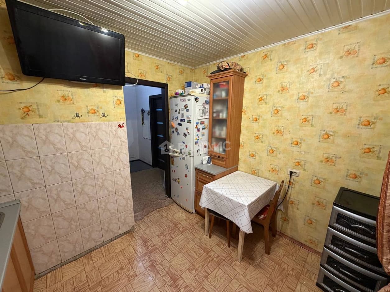 Photo 6