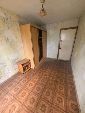 Купить четырехкомнатную квартиру до 2,5 млн в Новосибирске. Вариант № 2363816, 0, площадь - квм, цена 900000 рублей