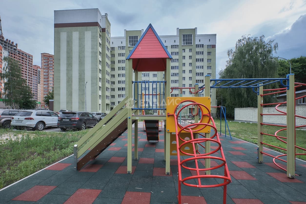 Photo 18