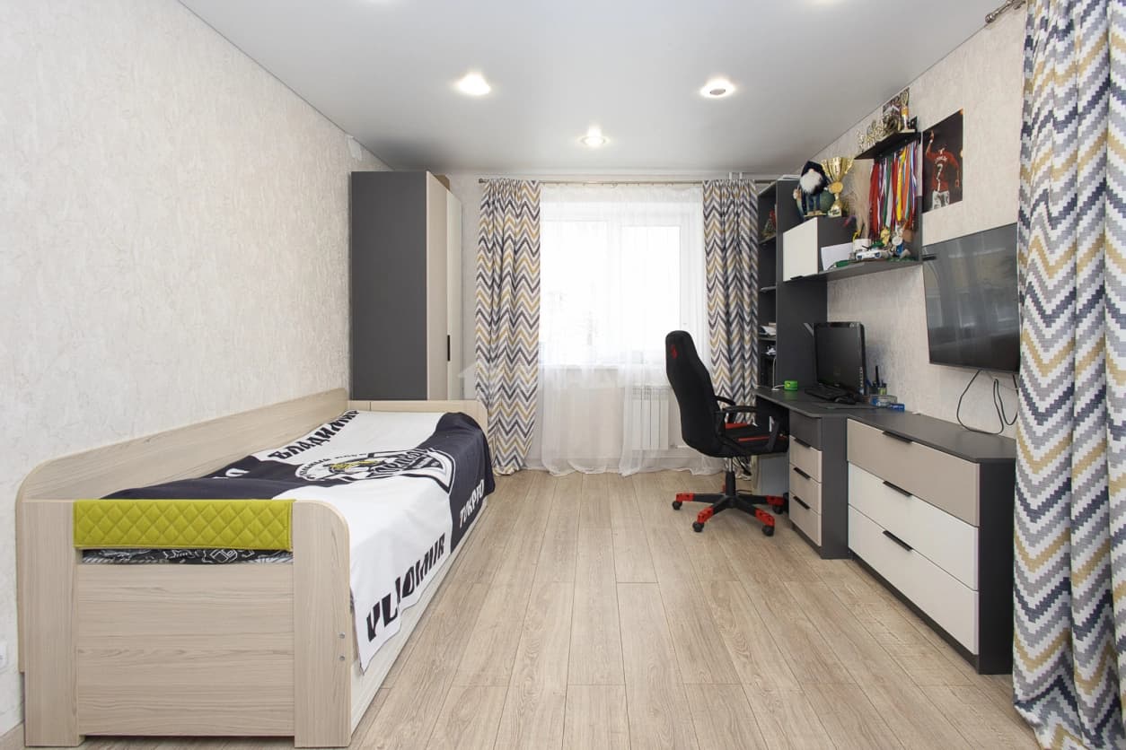 Photo 10