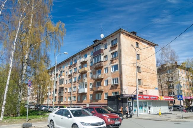 Купить комнату в Петрозаводске. Вариант № 1599779, 0, площадь - квм, цена 1300000 рублей