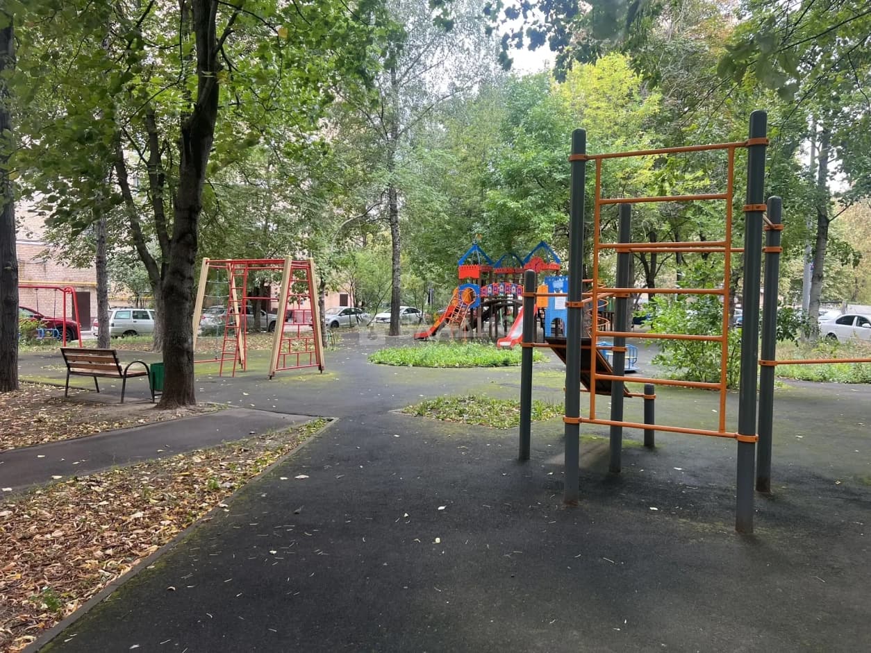 Photo 33