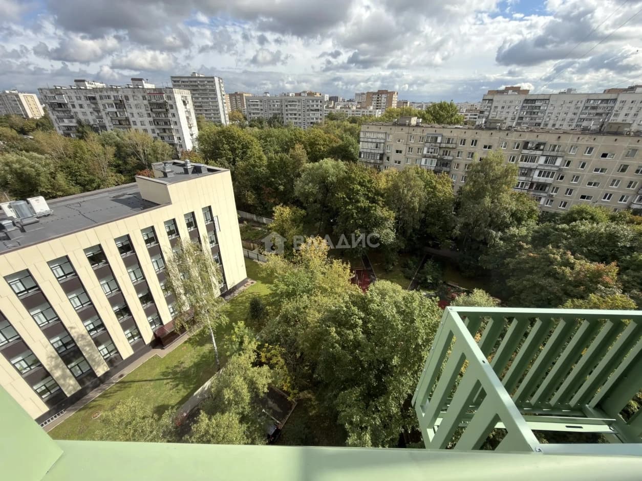Photo 21