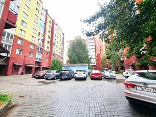Купить однокомнатную квартиру на вторичке в ЖК Борисовский бульвар в Калининграде. Вариант № 2173917, 1, площадь - квм, цена 5950000 рублей
