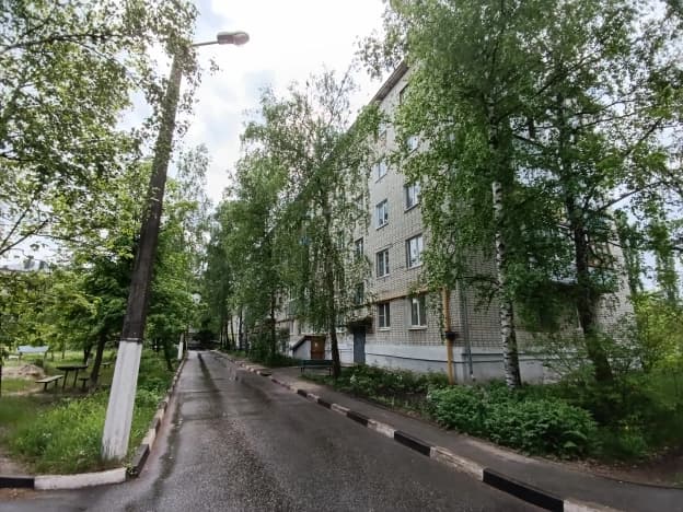 Купить однокомнатную квартиру в Рабочом Посёлоке Разумном в Белгородском районе на улице проспект Ленина, рабочий посёлок Разумное в Белгородской области. Вариант № 2061212, 1, площадь - квм, цена 2100000 рублей