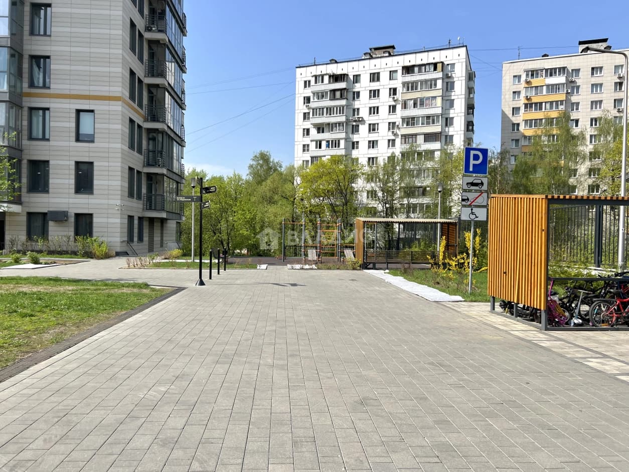 Photo 24