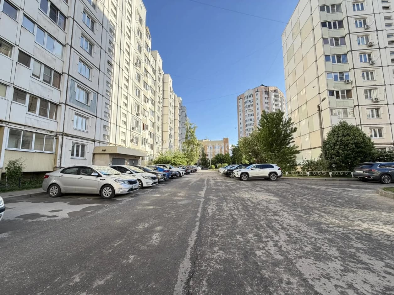 Photo 18