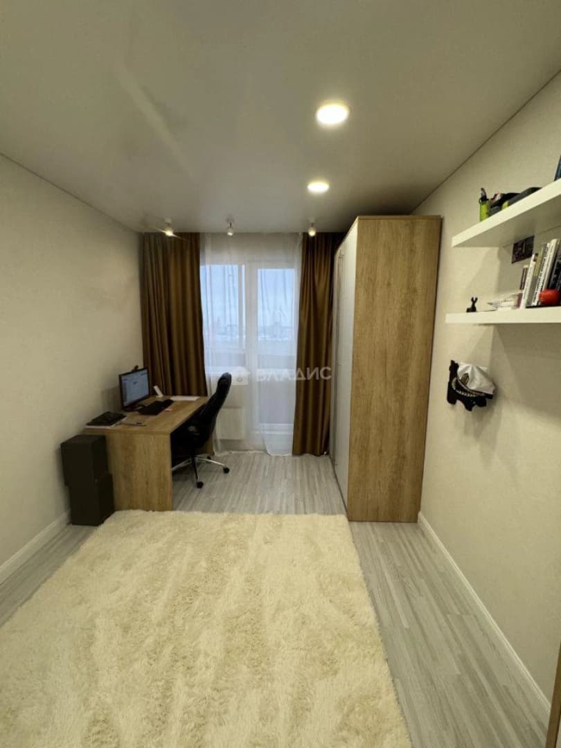 Photo 7