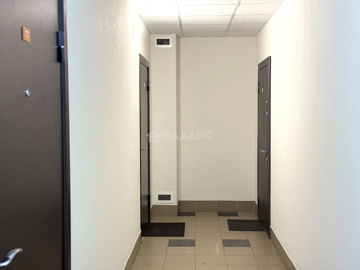 Photo 32