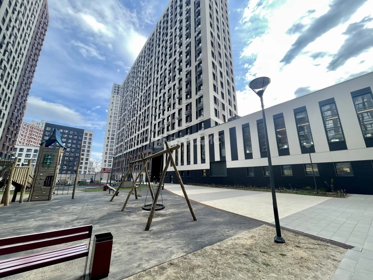 Photo 19