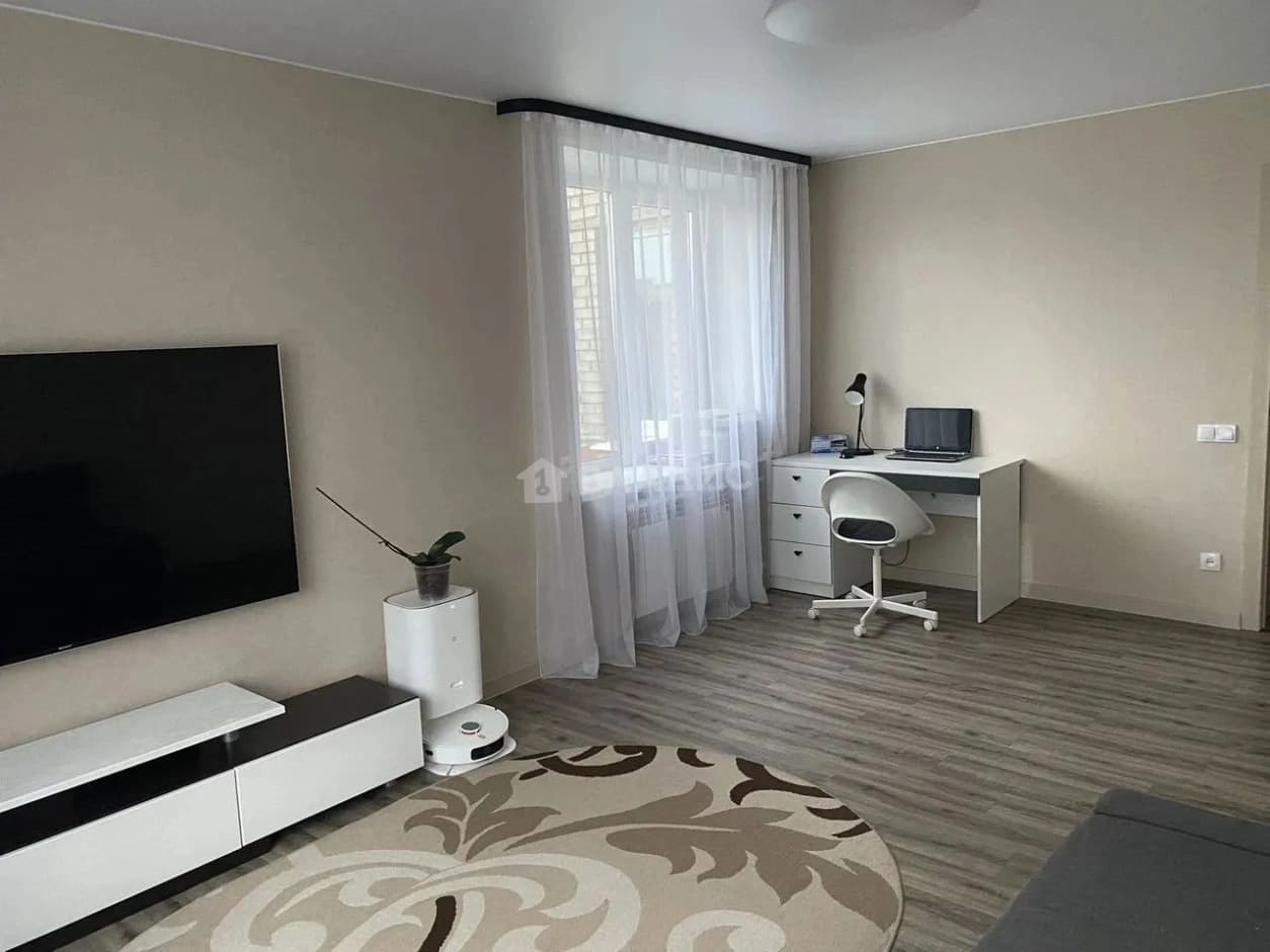 Photo 6