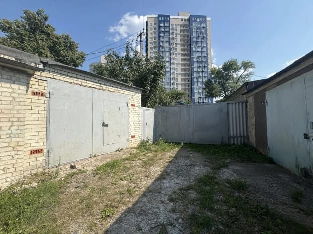 Купить гараж в Белгородской области. Вариант № 2289620, 1, площадь - квм, цена 1200000 рублей