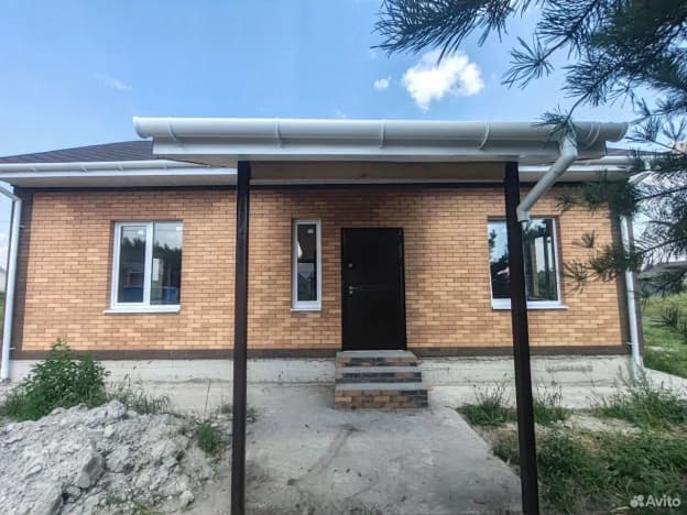 Купить дом на улице Горького в Старом Осколе. Вариант № 2356491, 1, площадь - квм, цена 6700000 рублей
