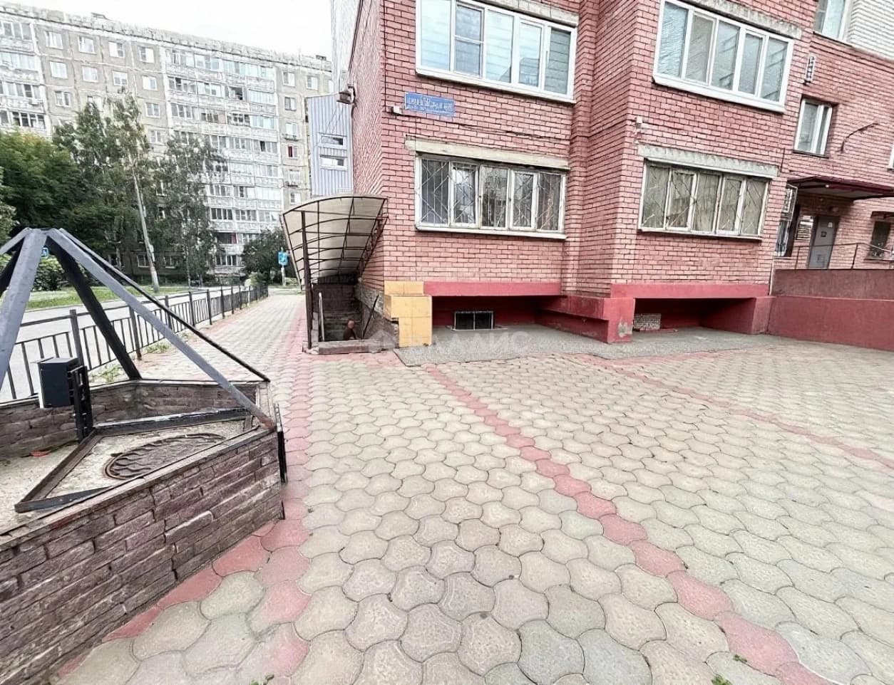 Photo 5