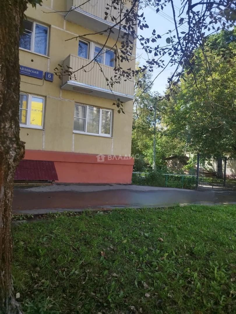 Photo 12