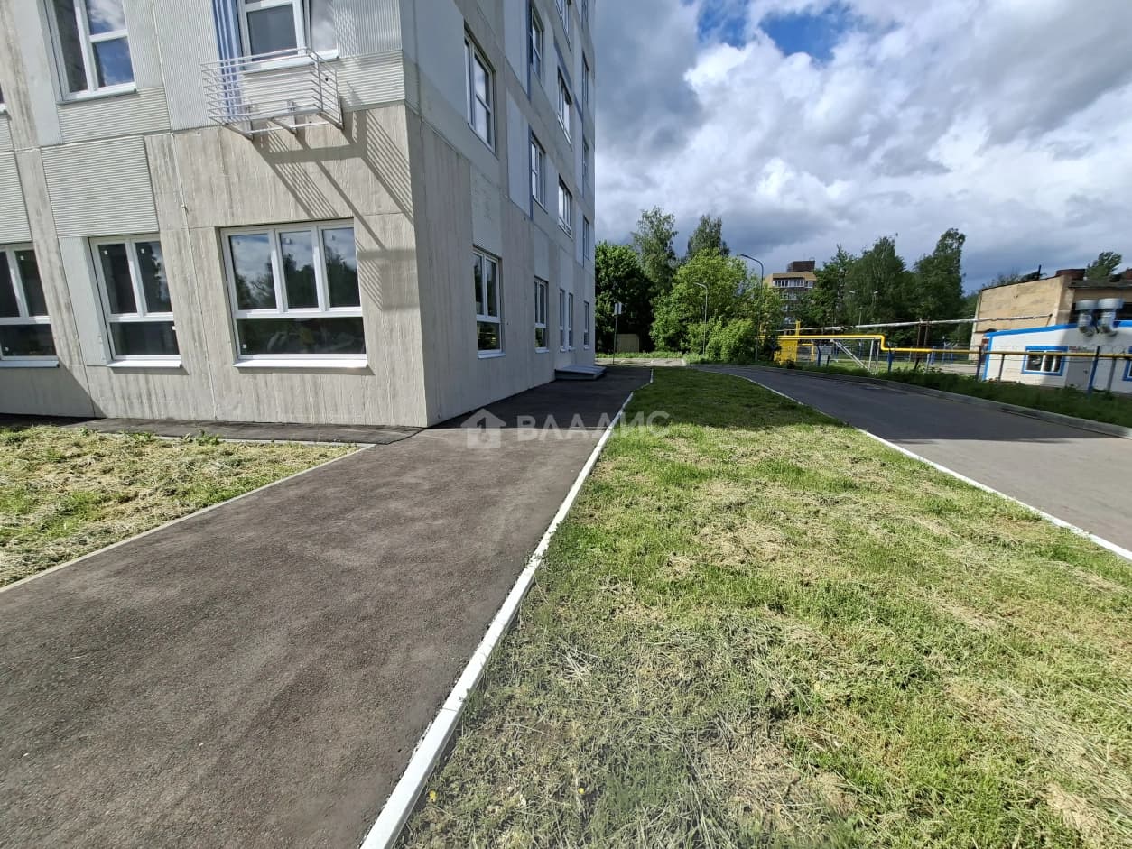 Photo 5