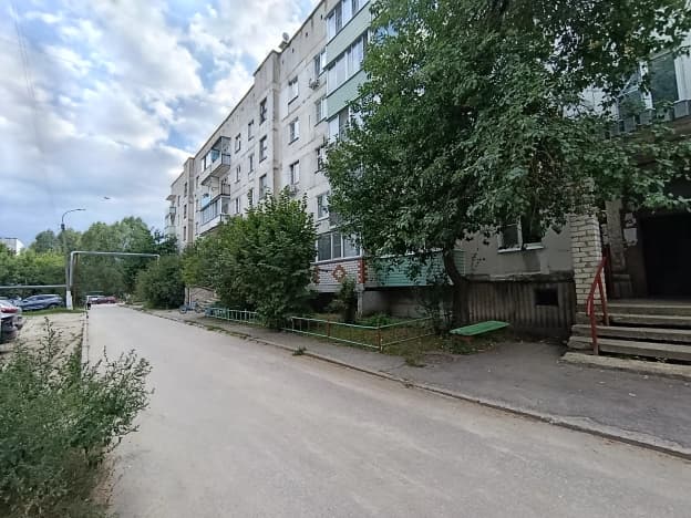 Купить трехкомнатную квартиру в Рязанском районе в Рязанской области. Вариант № 2321966, 0, площадь - квм, цена 2000000 рублей