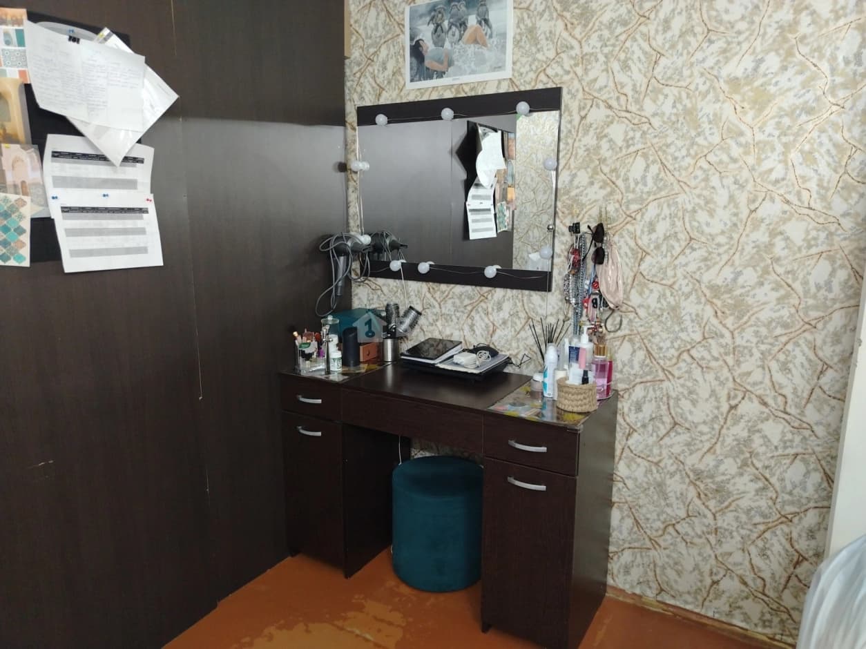 Photo 10
