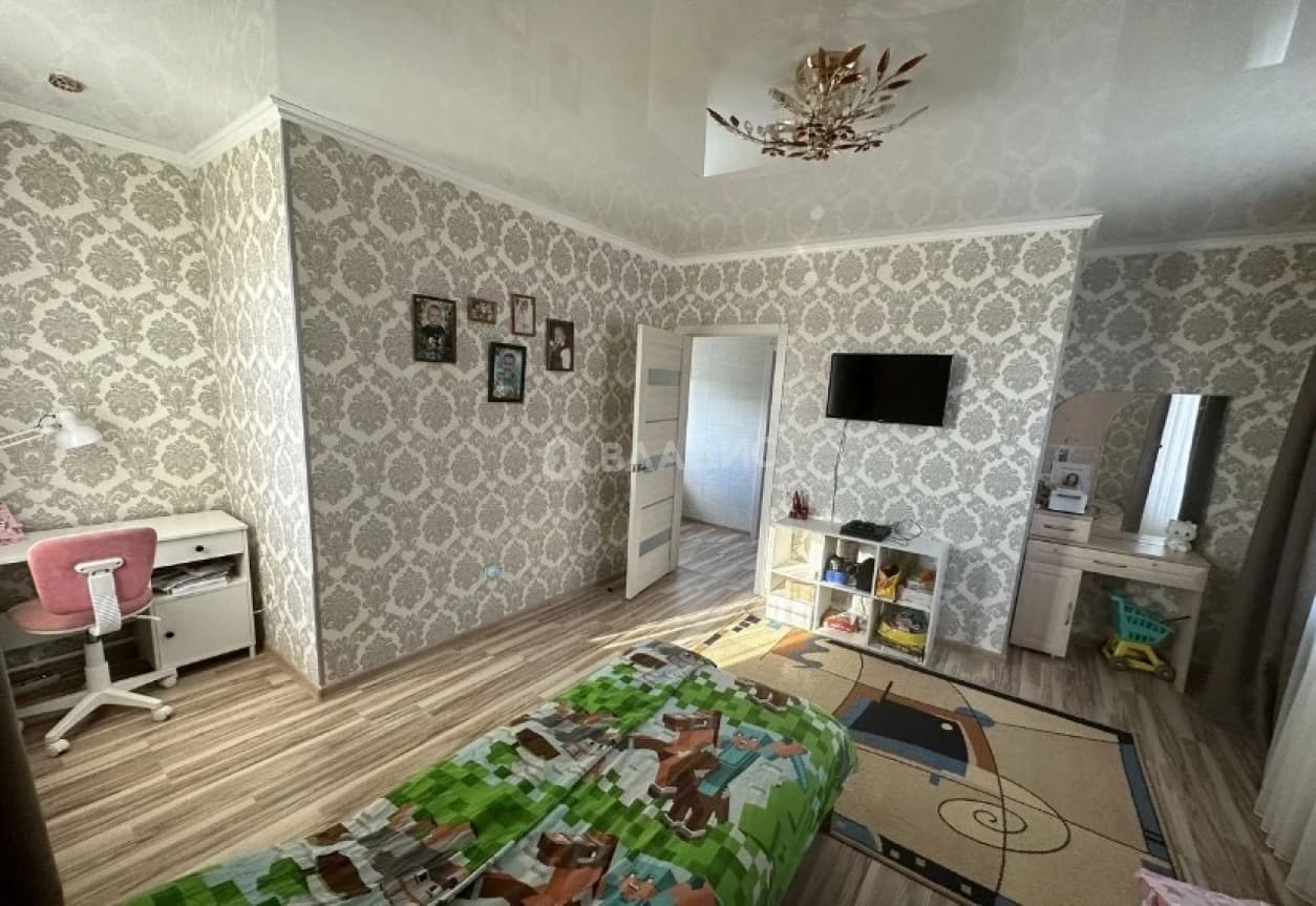 Photo 9