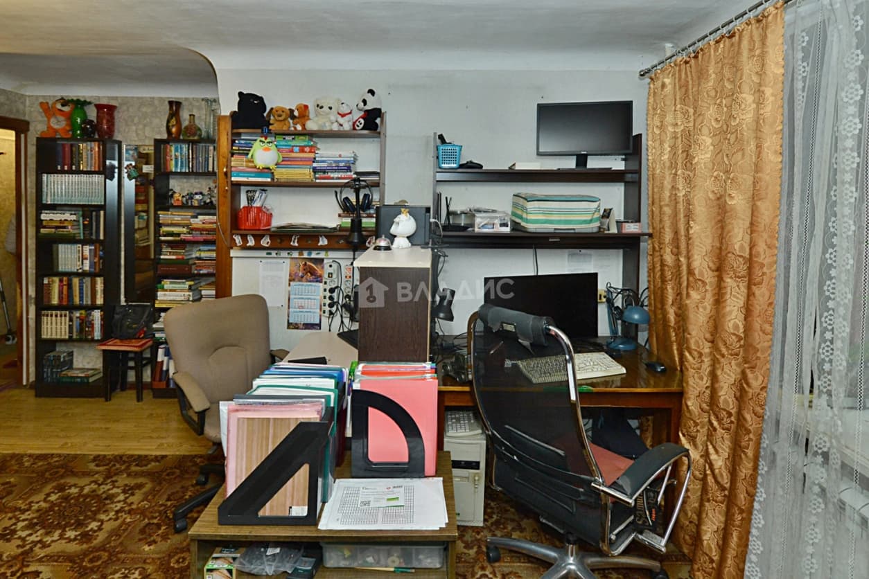 Photo 9