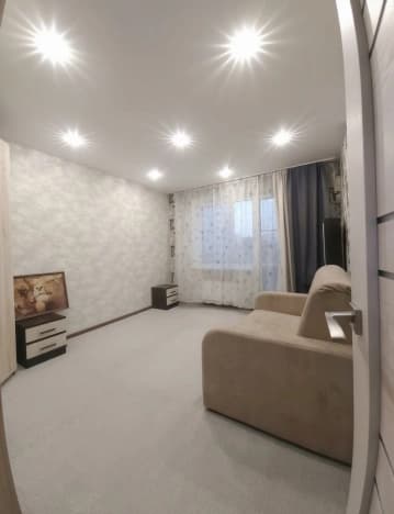 Купить квартиру с балконом на вторичке в Волгограде. Вариант № 2334917, 0, площадь - квм, цена 11150000 рублей