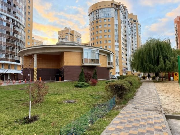 Купить однокомнатную квартиру на вторичке в ЖК Донские просторы в Воронеже. Вариант № 2058389, 1, площадь - квм, цена 7500000 рублей