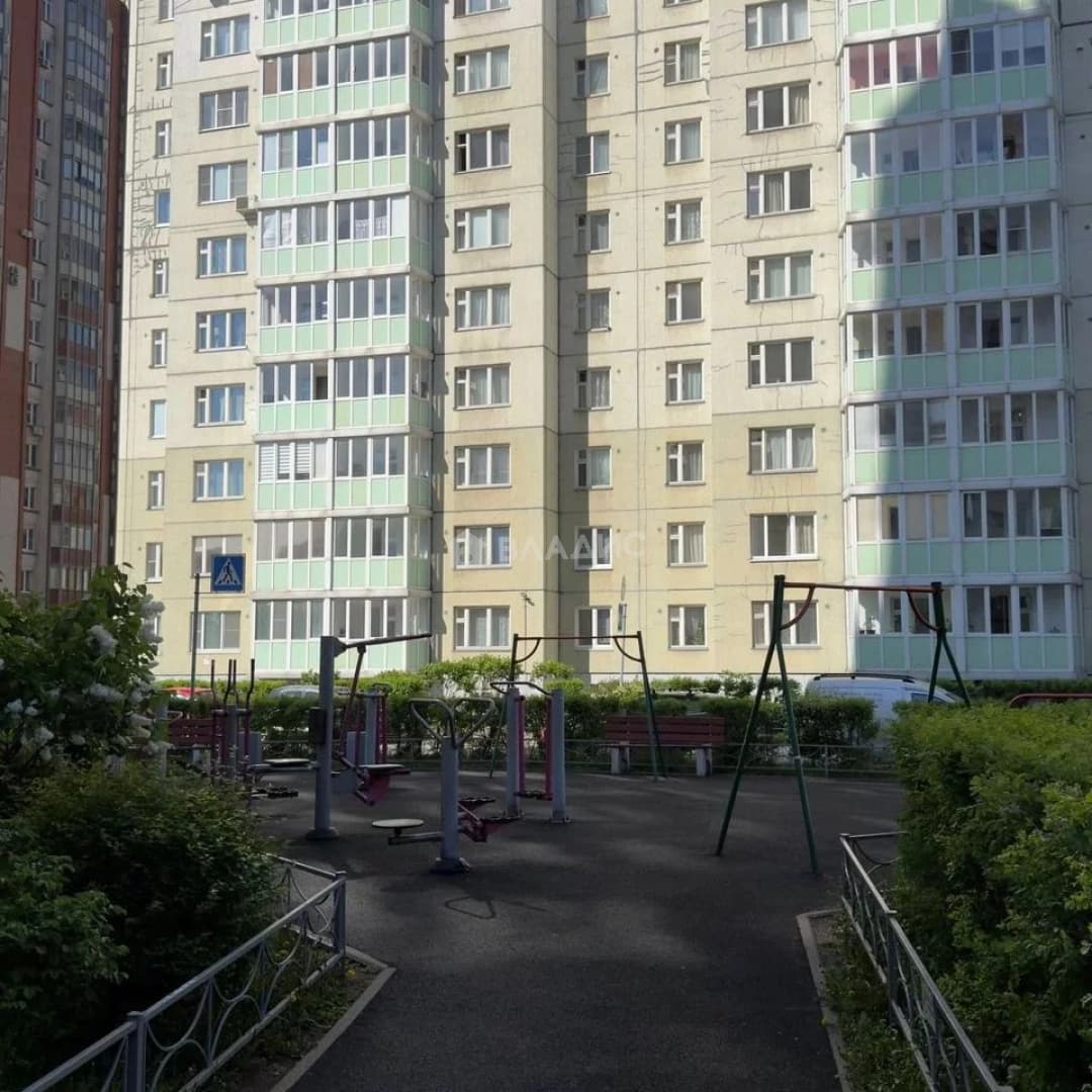 Photo 32