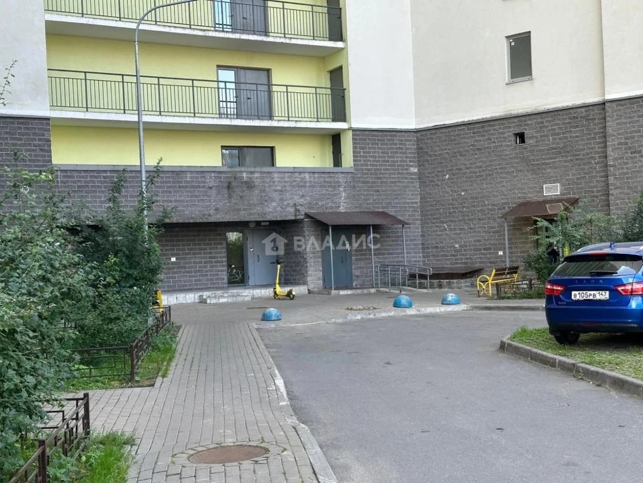 Photo 18