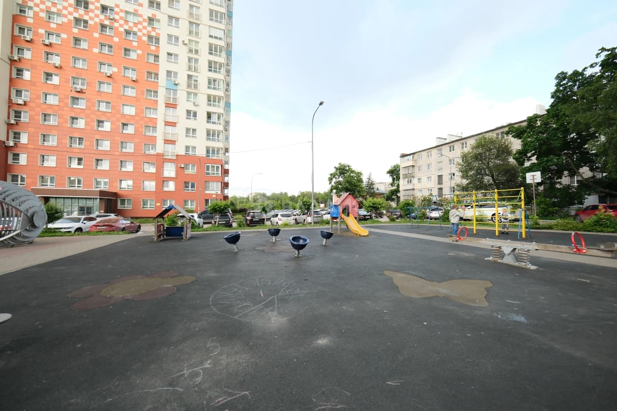 Photo 18