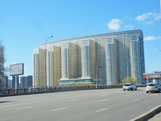 Купить трехкомнатную квартиру с ремонтом у метро Крымская в Москве. Вариант № 2231767, 0, площадь - квм, цена 49900000 рублей
