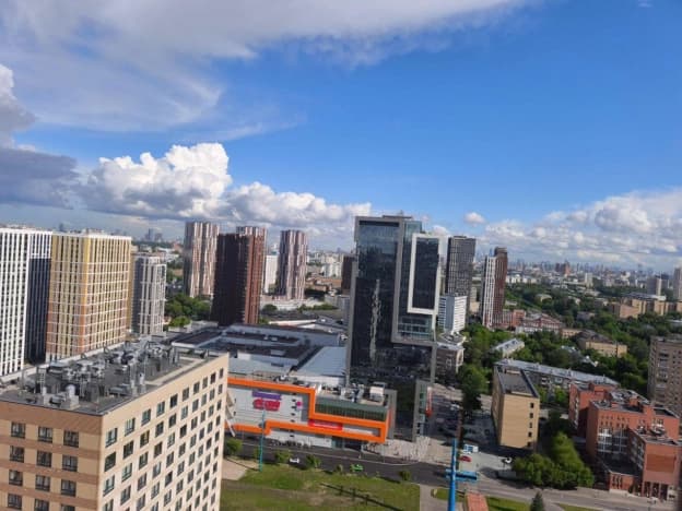 Купить квартиру на вторичке у метро Краснопресненская в Москве. Вариант № 2221807, 1, площадь - квм, цена 17500000 рублей
