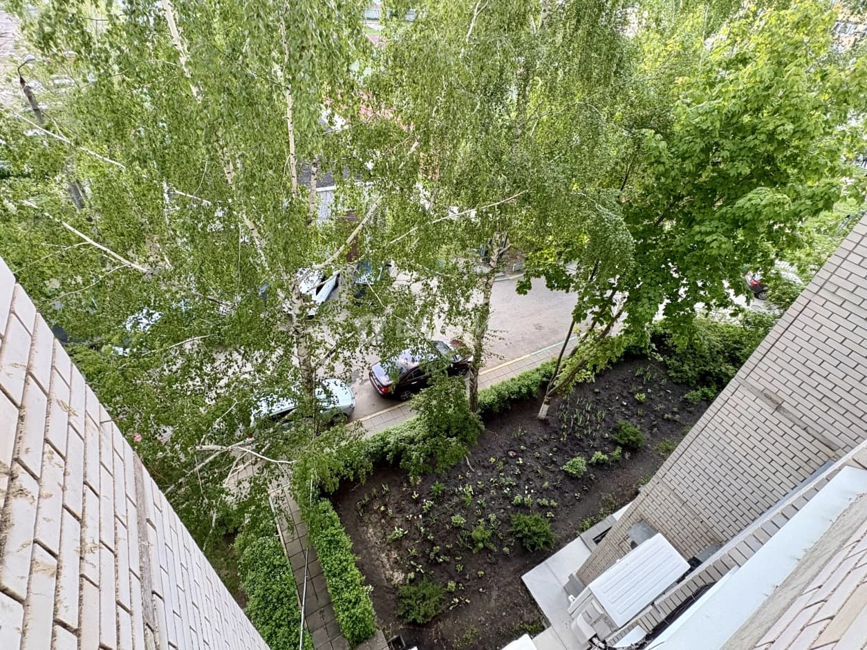Photo 32