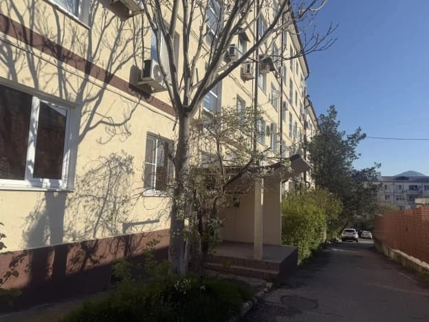 Купить однокомнатную квартиру до 7 млн на вторичке в районе Приморский в Новороссийске. Вариант № 2188345, 1, площадь - квм, цена 5650000 рублей