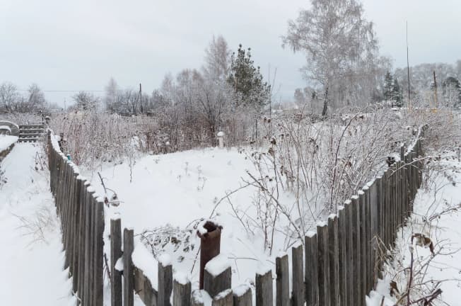Купить земельный участок в Посёлоке Прииртышском в Тобольском районе в Тюменской области. Вариант № 945576, 0, площадь - квм, цена 700000 рублей