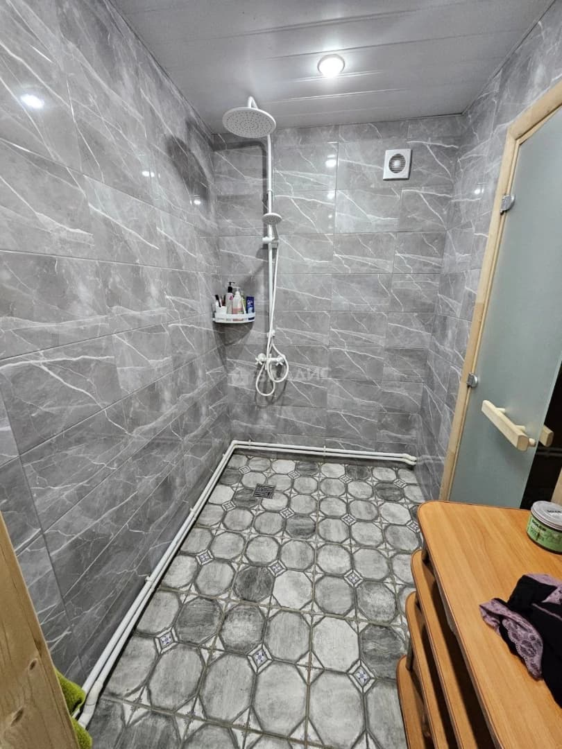 Photo 42