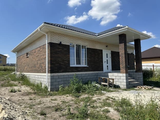 Купить дом в селе Стрелецкое в Белгородском Муниципальном Округе на улице Отрадный переулок, село Стрелецкое в Белгородской области. Вариант № 2286435, 0, площадь - квм, цена 9200000 рублей