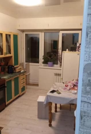 Купить квартиру на вторичке в селе Ошурково в Иволгинском районе в Республике Бурятия. Вариант № 2218675, 0, площадь - квм, цена 4500000 рублей