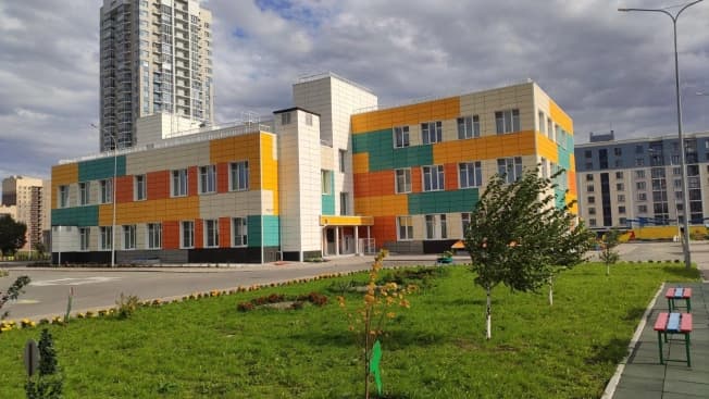 Купить квартиру на вторичке в Красноярске. Вариант № 2350832, 1, площадь - квм, цена 6500000 рублей