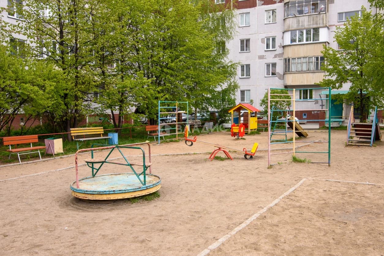 Photo 33
