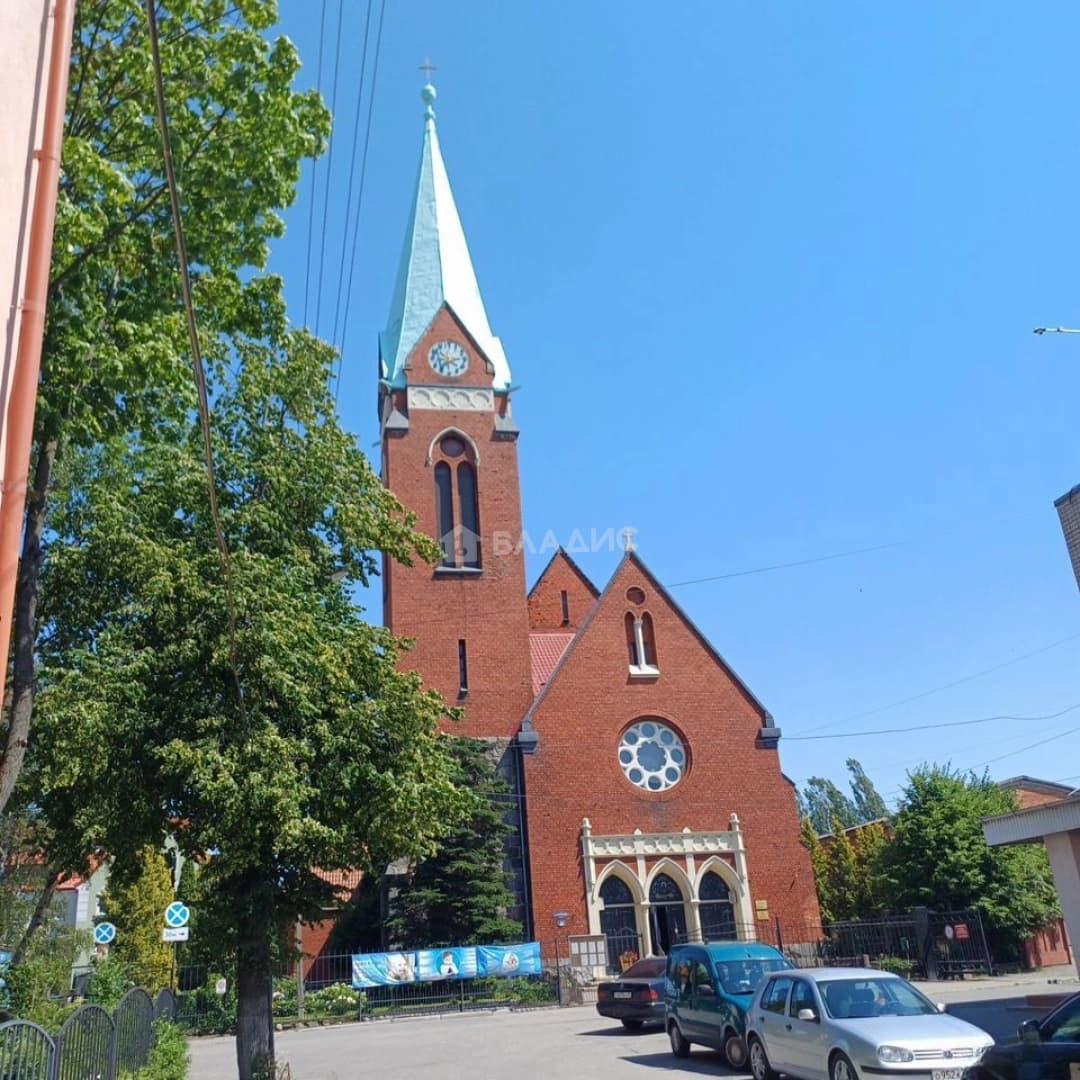 Photo 33