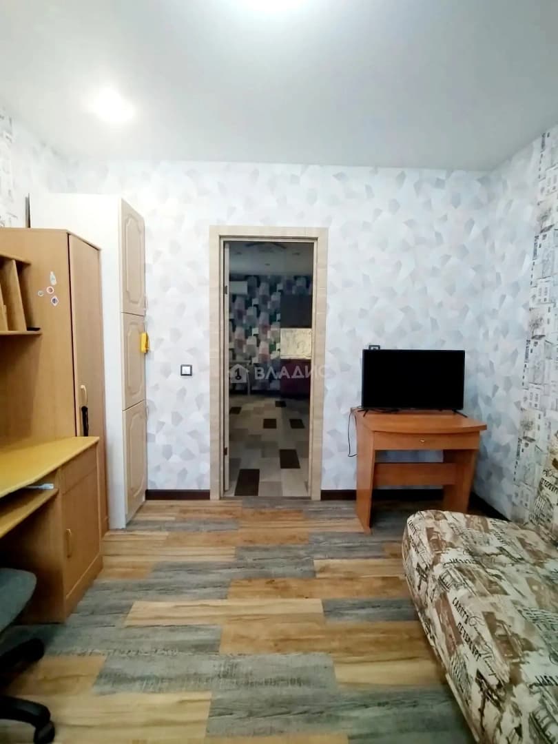Photo 10