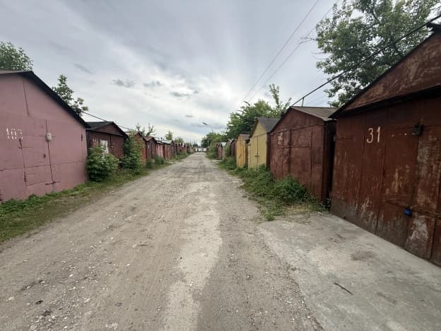 Купить гараж в районе Заводской в Пензенской области. Вариант № 2229815, 0, площадь - квм, цена 335000 рублей