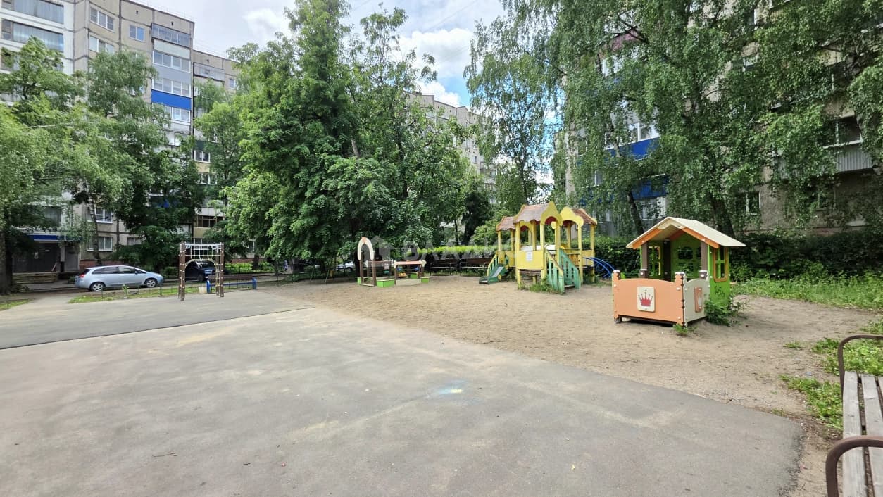 Photo 32