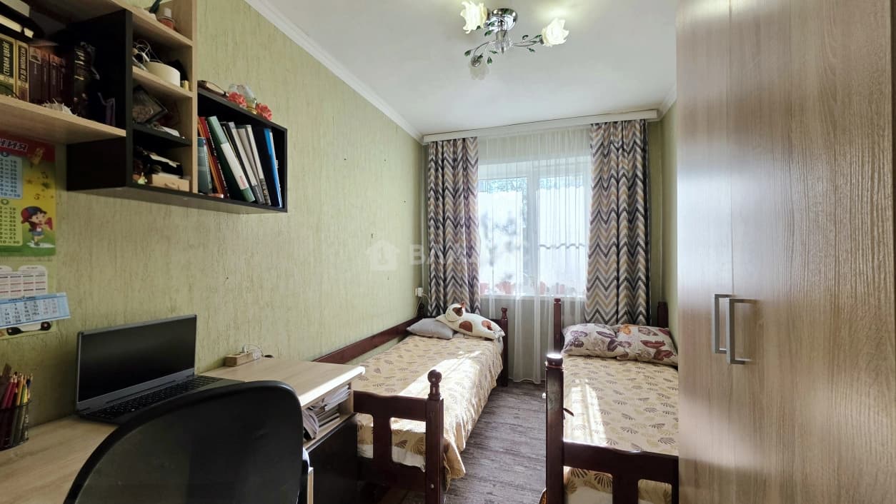 Photo 12