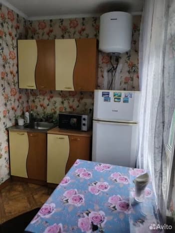 Купить однокомнатную квартиру до 2 млн в Топках. Вариант № 2284016, 0, площадь - квм, цена 1000000 рублей