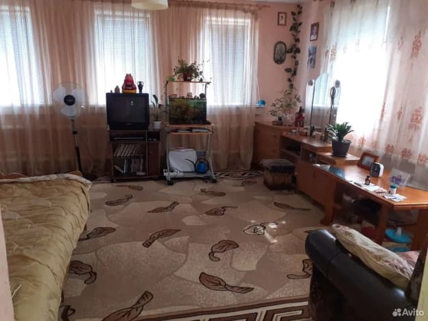 Купить дом до 10 млн в Старом Осколе. Вариант № 2346309, 0, площадь - квм, цена 1400000 рублей
