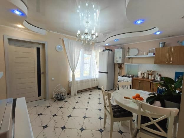 Купить дом в ЛПХ в Ростовской области. Вариант № 1366277, 0, площадь - квм, цена 6000000 рублей