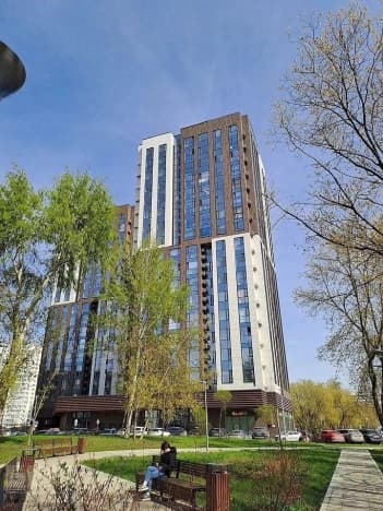 Купить квартиру на вторичке в Саратове. Вариант № 2162233, 0, площадь - квм, цена 14799000 рублей