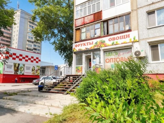Купить коммерческую недвижимость в Омске. Вариант № 1701366, 0, площадь - квм, цена 6900000 рублей